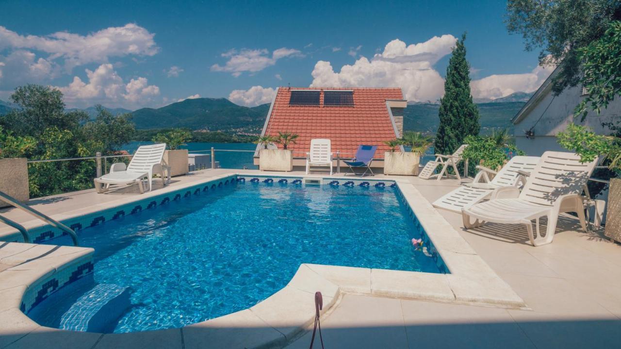 Villa Tivat Exterior foto
