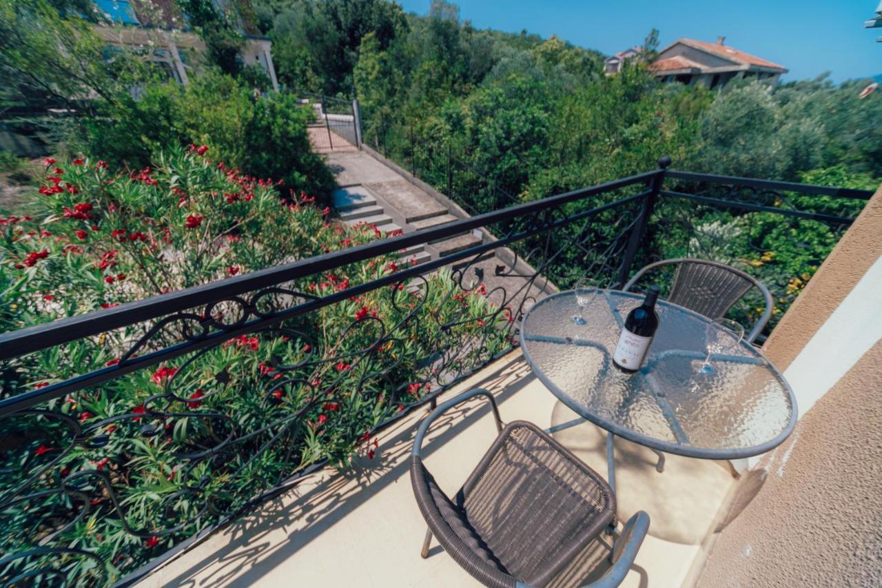 Villa Tivat Exterior foto